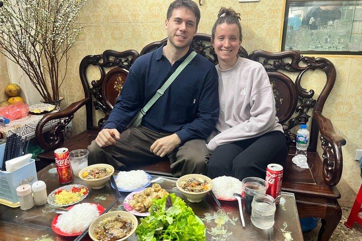 Private Hanoi Street Food & Old Quarter Tour – Hidden Local Spots