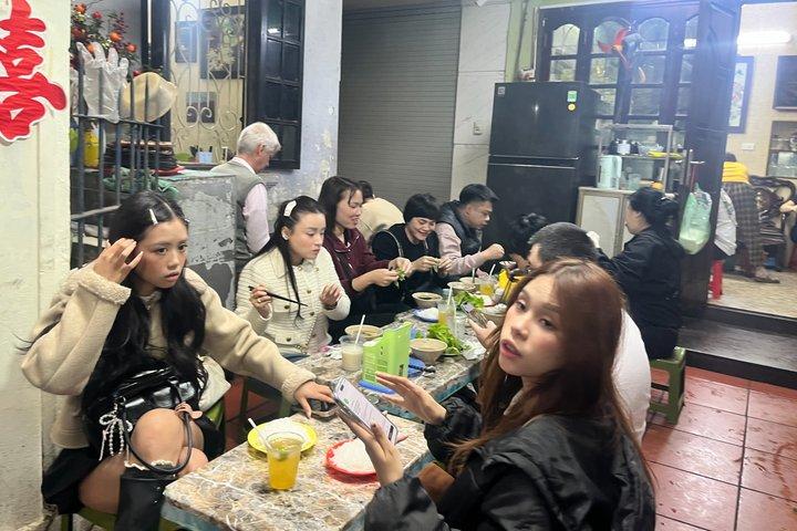 Private Hanoi Street Food & Old Quarter Tour – Hidden Local Spots