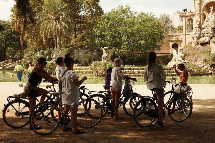 Private Barcelona Bike or E-Bike Tour