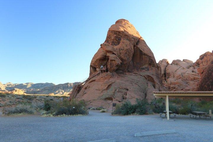 Guided Day Tour of Valley of Fire State Park in Las Vegas