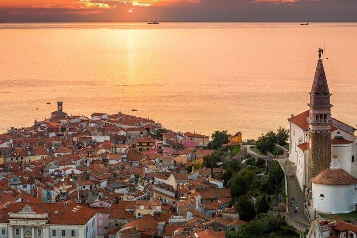 Group tour to Skocjan caves from Koper