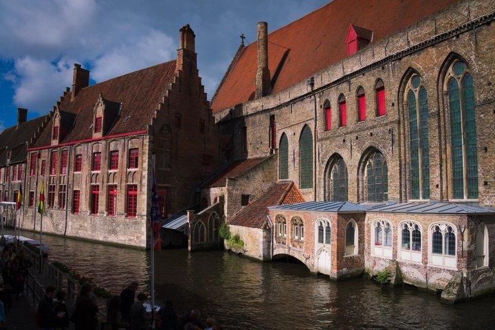 Bruges Walking Tour: Explore Top Sights & Hidden Gems