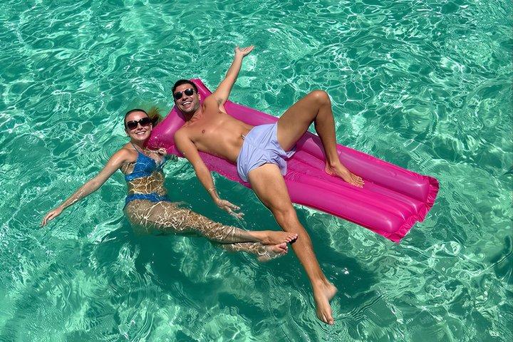 All-Inclusive Cozumel Catamaran Deluxe Tour with Beach Club