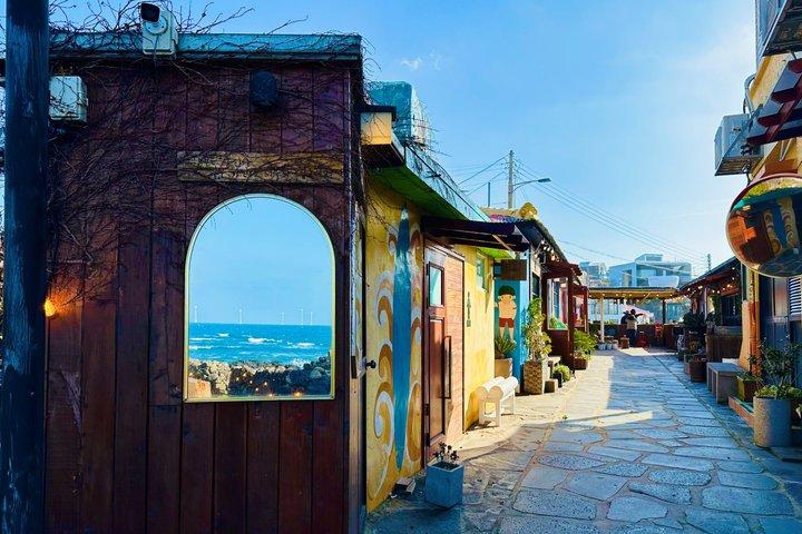 Jeju Trendy Cafe Tour with Hello Kitty Island