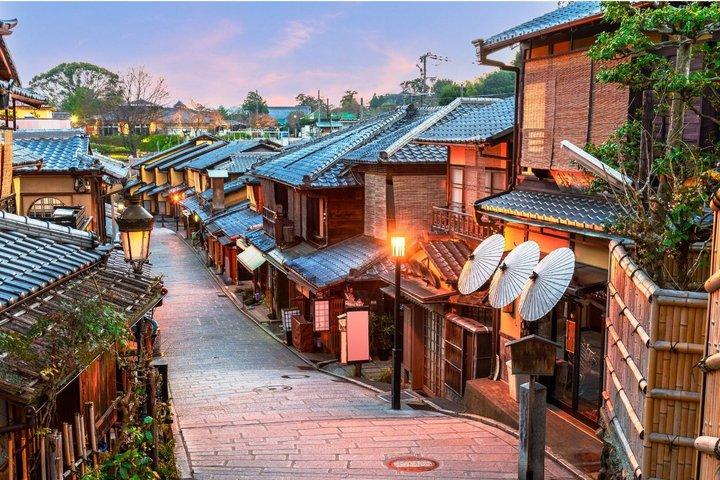 T3 Kyoto: Traditional Higashiyama and Gion Walking Tour