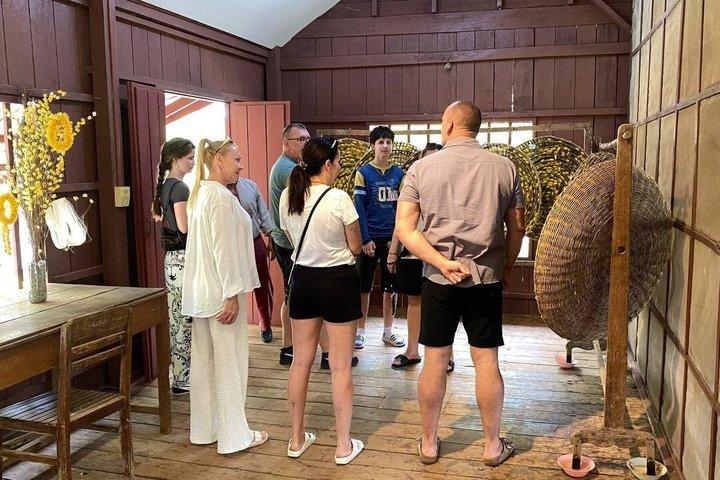 Silk Farm, War Museum and City Tour Experience