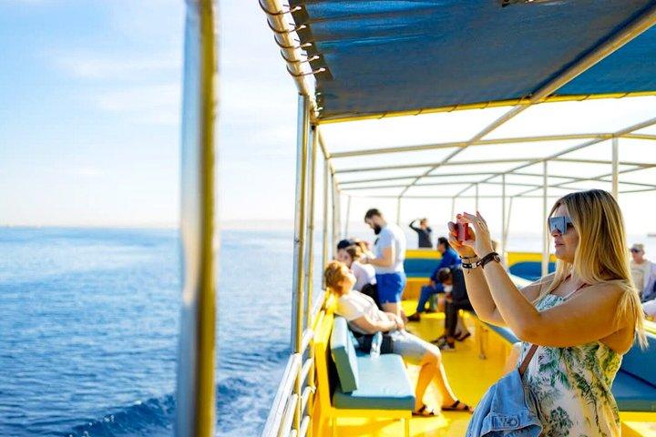 Semi-Submarine 2-hours Snorkeling with Transfer from Hurghada