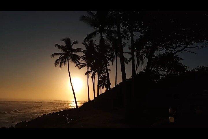 Professional surf lessons Dominican Republic, Cabarete, Encuentro