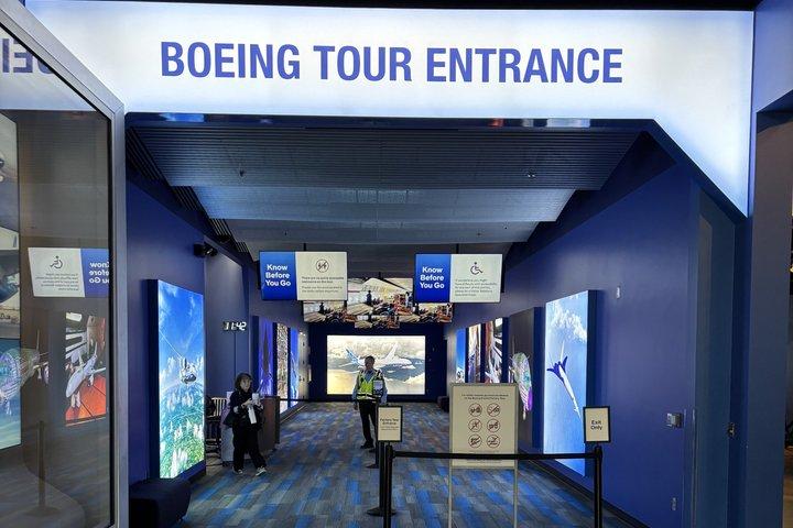 Boeing Factoy Tour from Downtown Seattle with guide