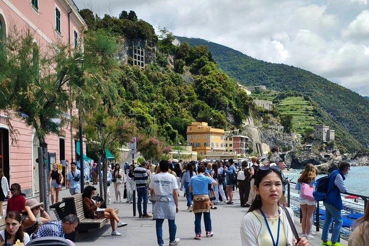 Private Day Trip to Cinque Terre and Pisa from Florence
