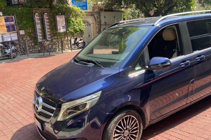 Discover Amalfi Coast & Sorrento - Private english speaking driver