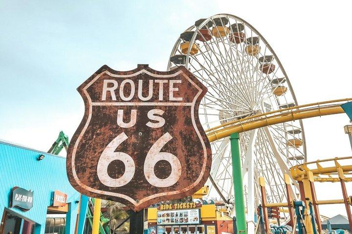 Los Angeles Half-Day City and Beach Tour with Hotel Pickup