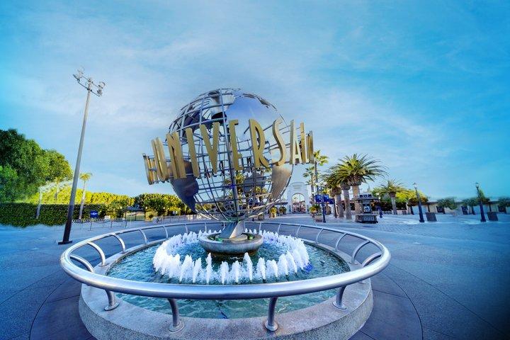 Universal Studios & Celebrity Homes Tour Package
