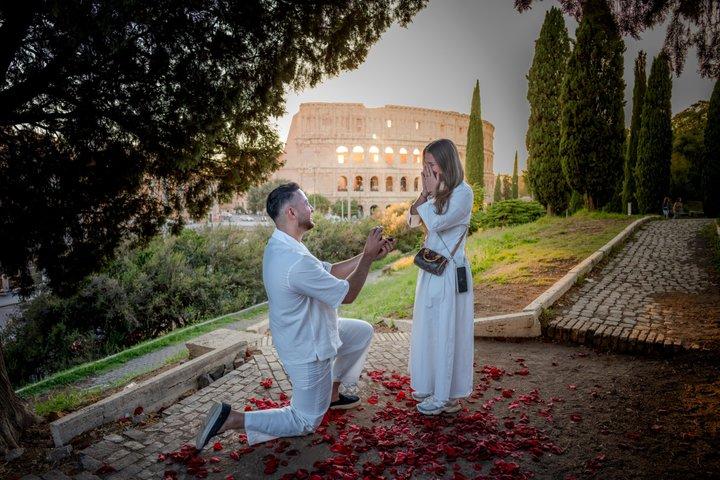 Secret Proposal Photoshoot in Rome