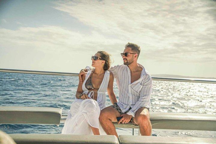 Mallorca Sunset Catamaran Cruise with DJ and Mediterranean Dinner