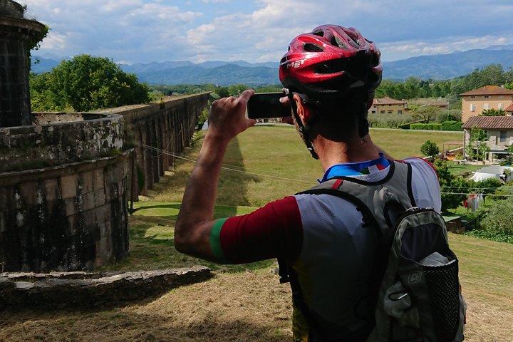 Pisa to Lucca Self-Guided Bike Tour Along the Puccini Trail