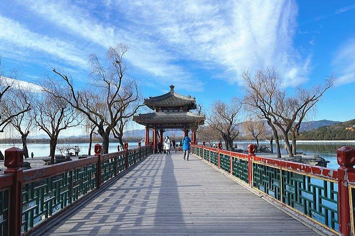 Beijing :Mutianyu Great Wall and Summer Palace Private Tour