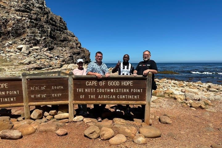 Cape Point Cape of Good Hope with Penguins day Tour
