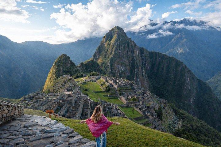 Machu Picchu from Cusco in Small Group, Train and Ticket