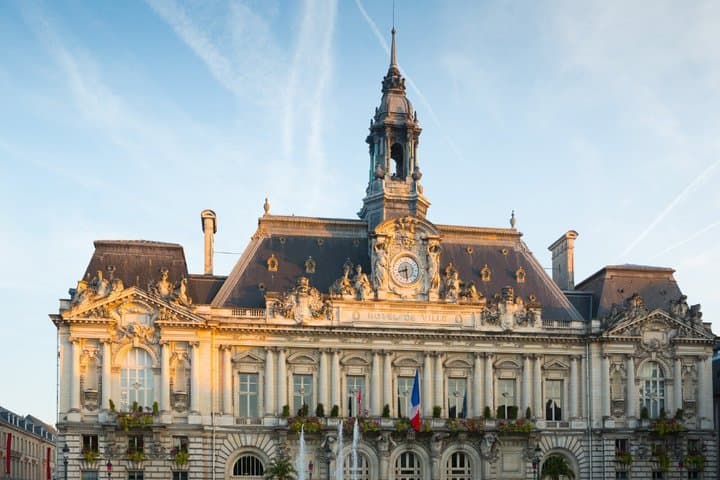 Tours Audio guided walking tour 2h00 and 22 audio commentary