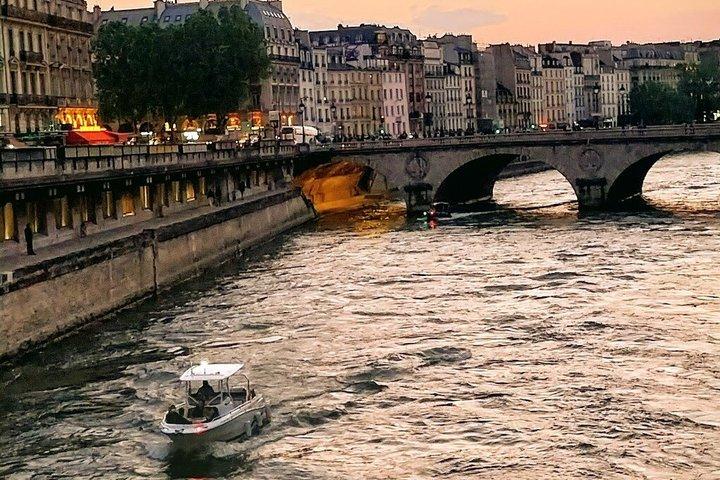 Paris Occupied World War Two History Walking tour