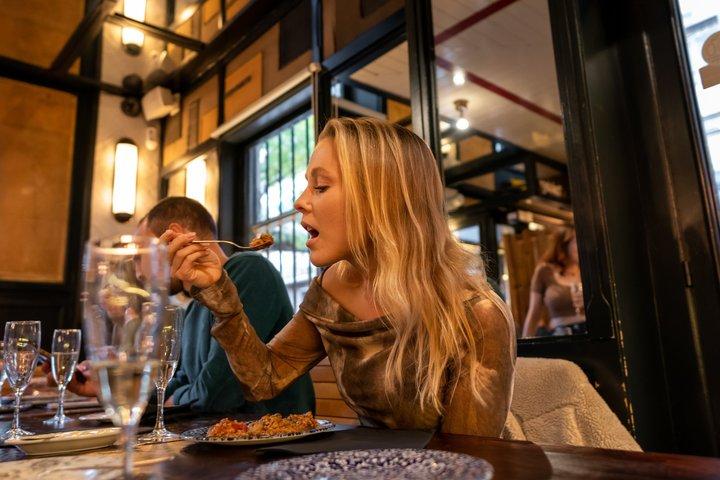 Barcelona Side Streets Tapas Food & Wine Tour with Eating Europe