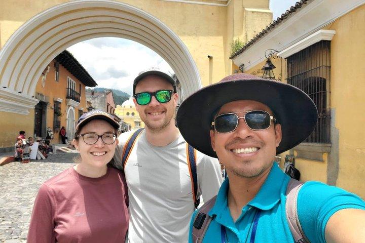 Walking Tour to Understand Mayan Culture in Guatemala, Antigua.