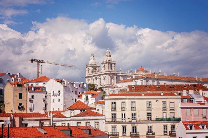Lisbon Private Tuk Tuk City Tour with Hotel Pickup