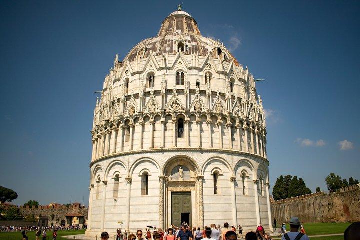 Pisa and Leaning Tower Small Group Tour
