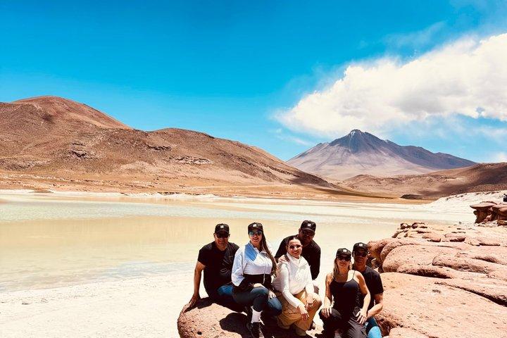 Full Day Tour to Red Stones, High Plains and Chaxa
