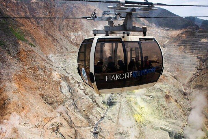 Hakone Private & Custom Day Tour with English Driver-guide