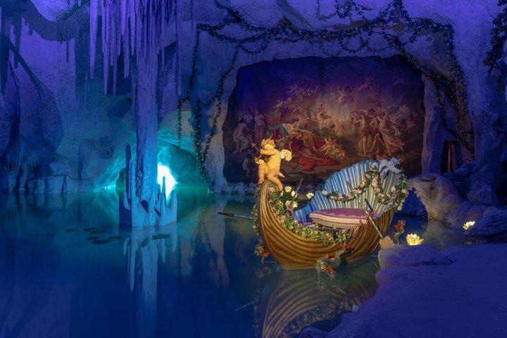 VIP Daytrip Neuschwanstein, Linderhof and Grotto from Munich