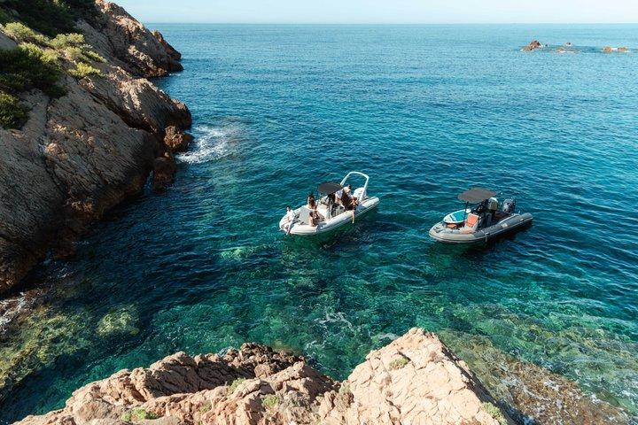 Boat Tour in the Blue Coast Streams