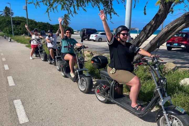 Guided 3-Hour E-Scooter Island Tour in Aruba (1 or 2-seater)