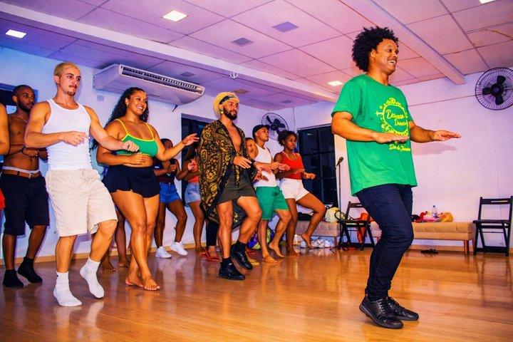 1 Hour Samba Class in Rio de Janeiro