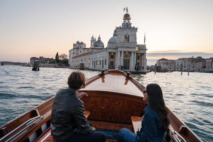 Venice Lagoon Tour with Historic Venetian Boat