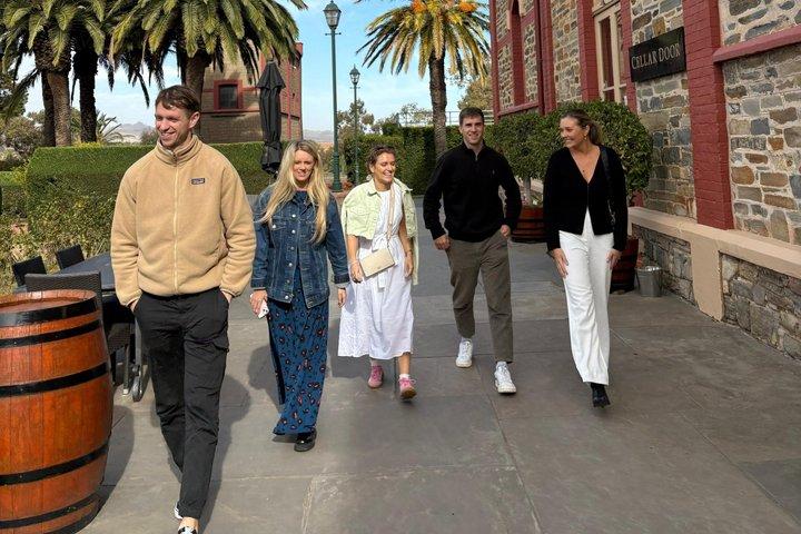 Sip, Savour & Stroll: Barossa to Hahndorf