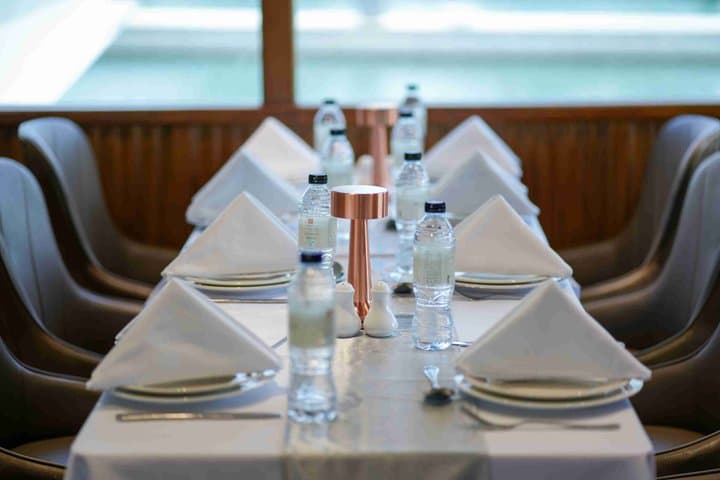 Dubai Marina Sunset Cruise with Buffet & Live Entertainments
