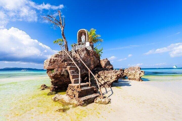 Private Tour Boracay Half Day with Puka Beach