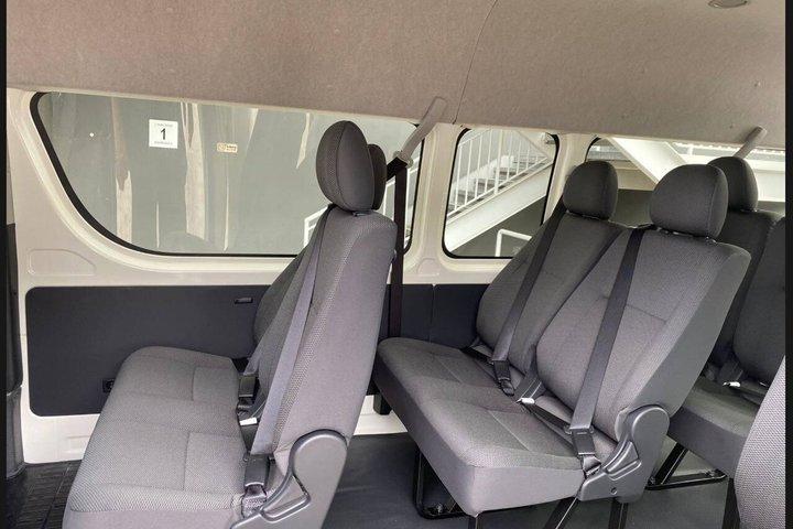 Singapore City Taxi Driving Service ( 4 Hours or 8 hours )