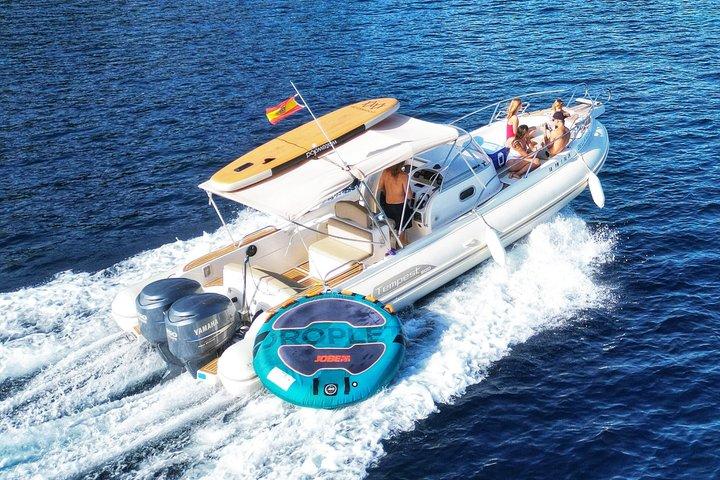 Palma de Mallorca Private Boat Trip with Water Toys and 25 Coves