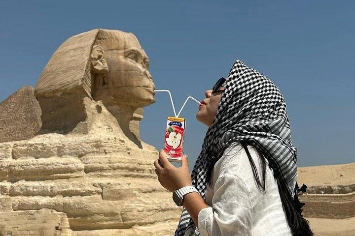 Giza Pyramids, Sphinx, and Grand Egyptian Museum Tour