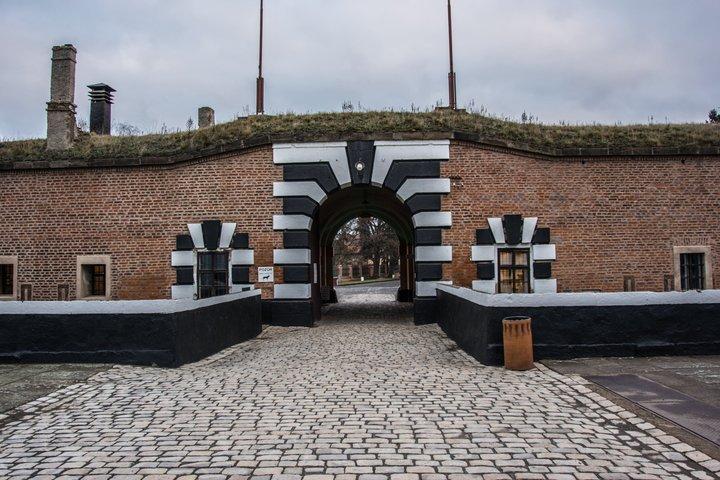 Prague : Terezin Concentration Camp, Dresden and Saxon Switzerland