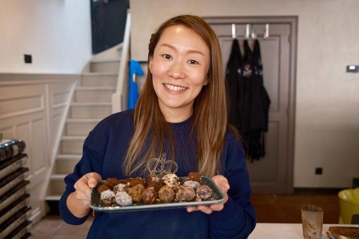 Belgian Chocolate Truffle Making Workshop in Bruges
