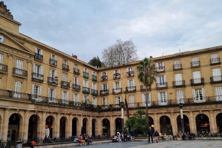 Semi-private Bilbao Bike Tour