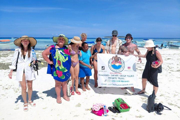 Mnemba Snorkeling and Dolphins with Optional Lunch