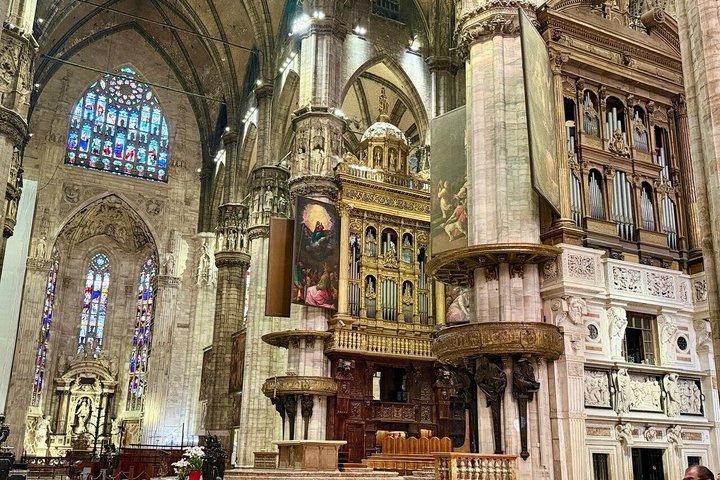 Milan Duomo : Guided Cathedral Tour & Rooftop Access Included