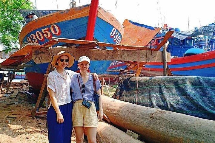 Private Boat Trip to Hoi An Craft Villages & Hoi An City Tour