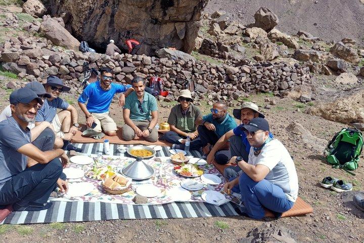 Marrakech Atlas Mountains Hiking Tour: Talamrout Summit 2616m