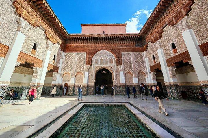 Marrakech: Madrasa Ben Youssef, Jardin Secret, Souk & Medina Tour